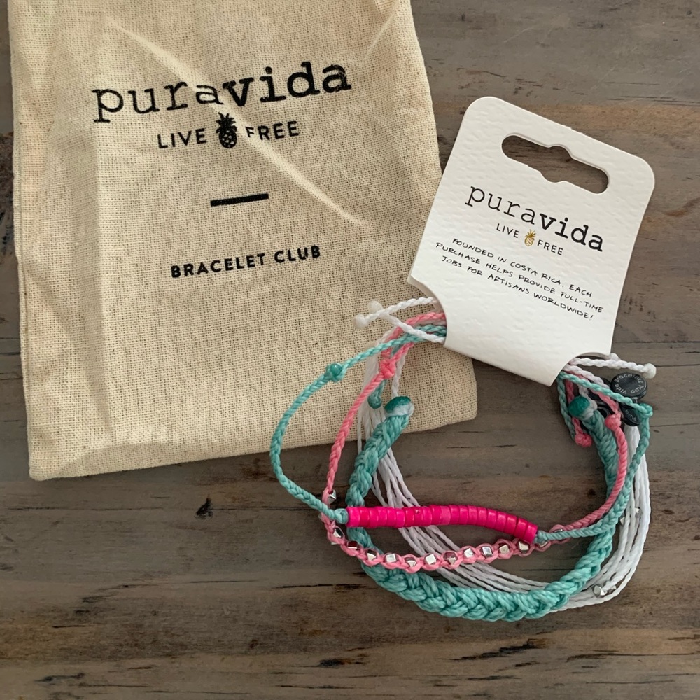 Pura Vida bracelet set August 2020
